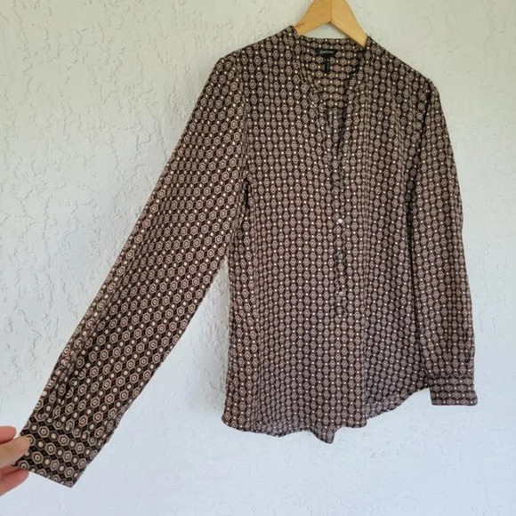 Daisy Fuentes Long Sleeve Button down Blouse Black Multi Geometric Womens Size M - Picture 3 of 10